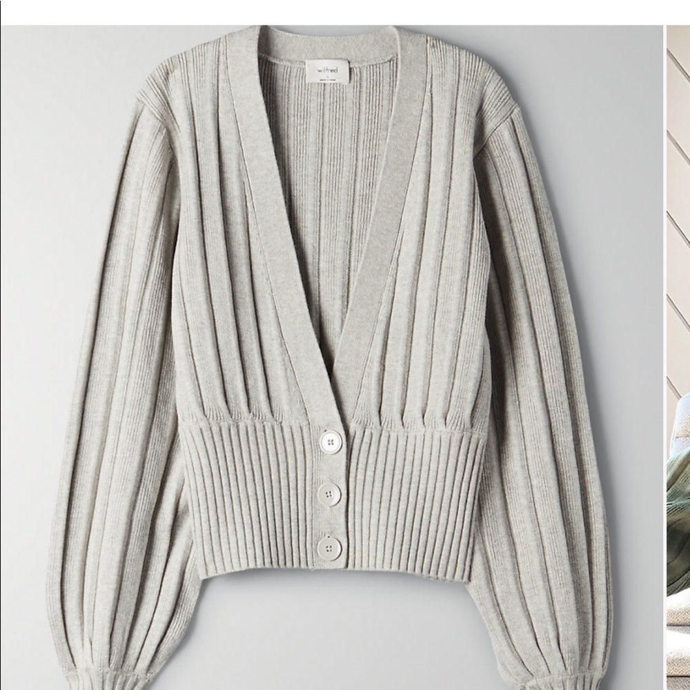 Aritzia Plunge Front Cardigan in Tan